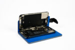 iPhone 12 Schermsteun Premium Blauw - ESD Beschermd - Afbeelding 4